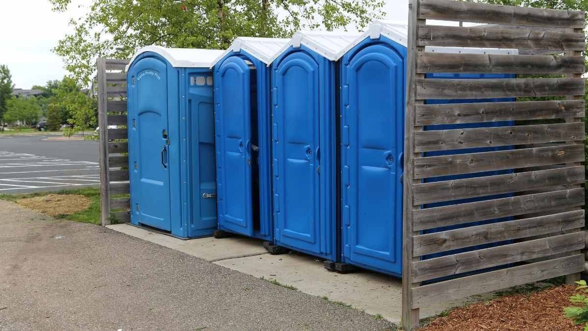 Porta Potty Rental Pros - Affordable Porta Potty Solutions in Hollenberg, KS, 66946